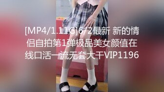 蜜汁嫩鲍美少女▌Yua▌被男友羞涩玩弄 女上位全自动榨汁 同步高潮