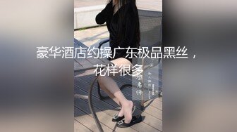 猫女仆会满足主人的一切要求哦，穿著白丝双马尾，被拽著马尾操