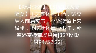 网友和他老婆的自拍