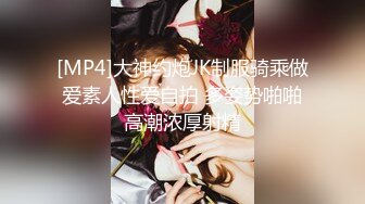 126-XCM乡村美丽人妻、特\别的阳光打在炉火纯青的嘴里❤️吃得好滋润，带回酒店好好让她舒服！