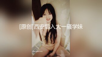 写字楼女厕一连3次拍到同一个美女来尿尿她的B可真美 (2)