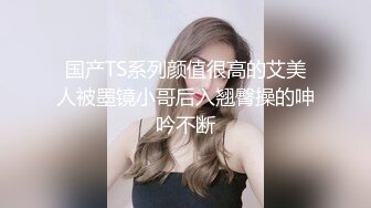 【清纯小奶猫】反差婊00后JK制服胸好 大大秀尺度好惊人 看点很给力！奶子不错，腿又细 (1)