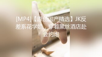 骚女全程露脸给我舔鸡巴淫语对白