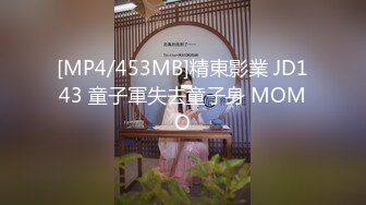 抖音小网红下海，好久没看到这么极品的双马尾了【菠萝果酱】两个奶子又白又圆，就像两个小白兔！颜值超高