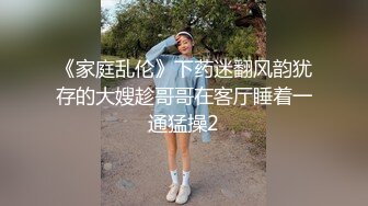 漂亮大奶人妻 舒不舒服 小骚逼舒服 你射啦 你不想操我了 要忍着 在沙发上被无套输出 奶子哗哗 貌似还没有满足