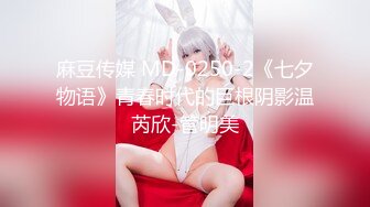 【新片速遞】 半老徐娘风韵犹存轻熟女骚货，带了眼罩双穴起开，侧睡露鲍鱼，诱惑十足，道具双插[1262M/MP4/01:41:34]